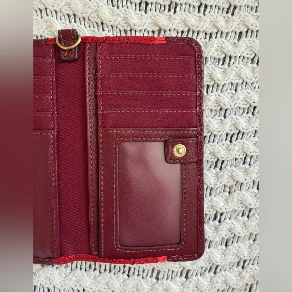 FOSSIL Red Preston Flip Snap Bi-Fold Long Three Tone Leather Zip Wallet - Picture 10 of 13